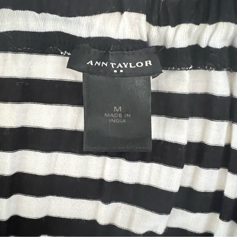 Ann Taylor Black White Striped Maxi Dress Racerback Medium Chic Vacation Resort - Picture 7 of 10